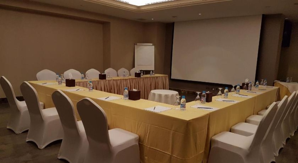 Ramada Riyadh Image 14